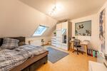 Dachgeschoßwohnung Albertshofen - 4.5 Zimmer, 160 m&sup2;, 1.280&euro; | Angebot:26442379