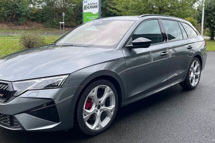 Skoda Octavia 2.500 km 42.000 € Karlstadt 97753