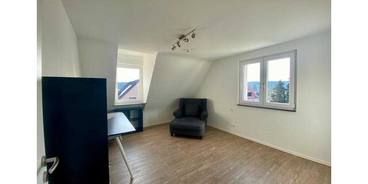 Einfamilienhaus Werneck - 6 Zimmer, 150 m&sup2;, 1.900&euro; | Angebot:25590830