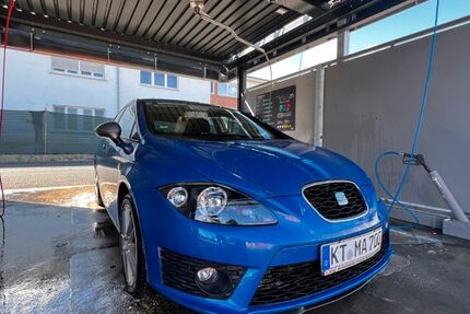 Seat Leon 182.000 km 3.699 &euro; Kitzingen 97318