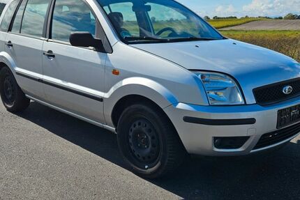 Ford Fusion 189.000 km 2.250 € Kleinlangheim 97355