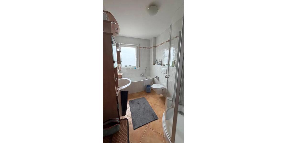 Dachgeschoßwohnung Kist - 4 Zimmer, 81 m&sup2;, 310.000&euro; | Angebot:26263186