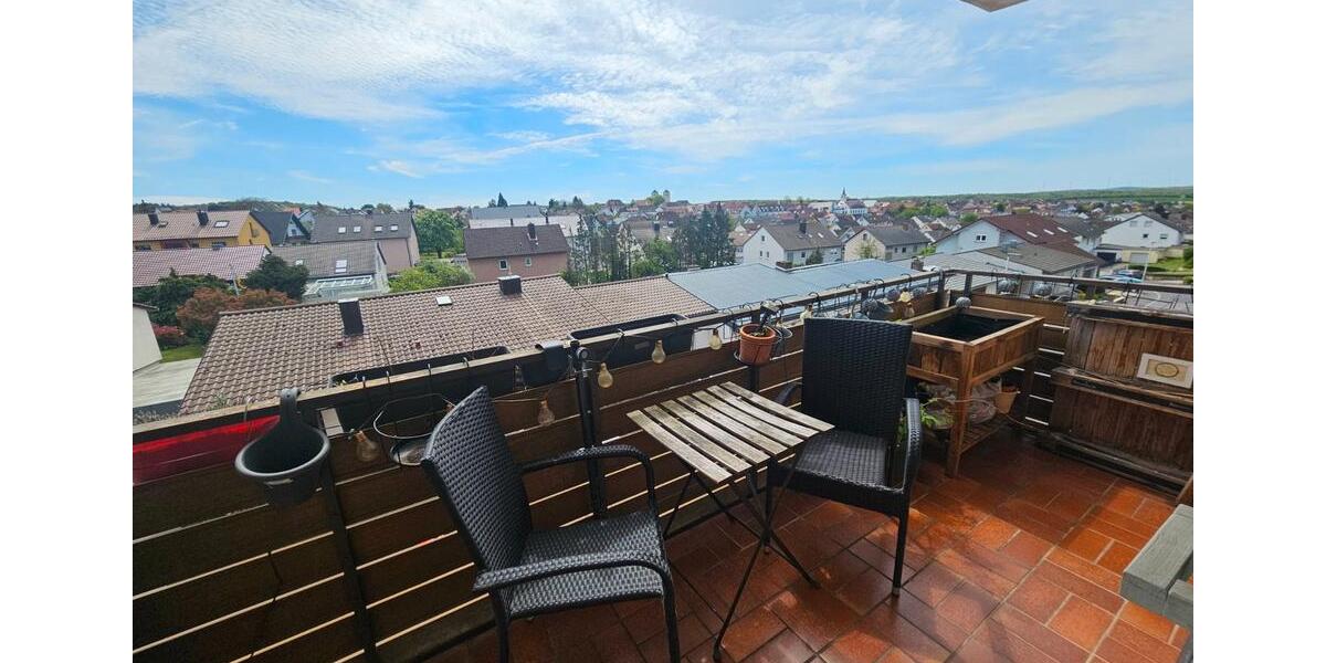 Etagenwohnung Waldbüttelbrunn - 2 Zimmer, 65 m&sup2;, 210.000&euro; | Angebot:26566899