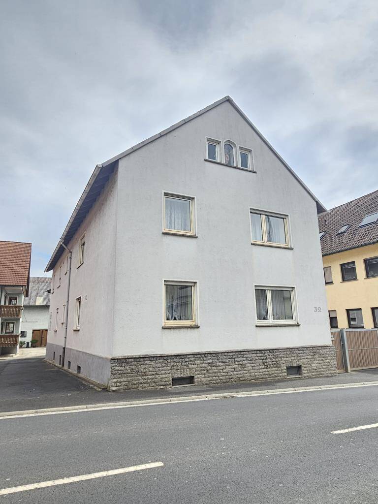 Mehrgenerationenhaus (behindertengerecht) in Prosselsheim 9 zimmer