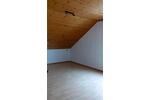 Dachgeschoßwohnung Prosselsheim - 4 Zimmer, 120 m&sup2;, 700&euro; | Angebot:26211442