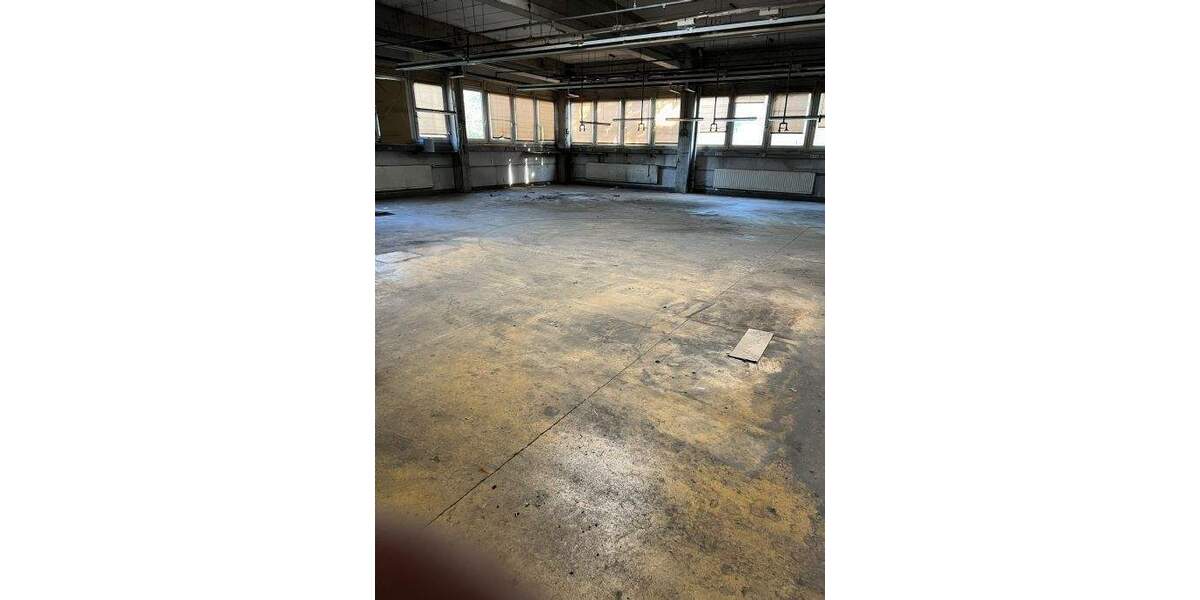 Gewerbeobjekt Kitzingen Siedlung - 1.650.000&euro; | Angebot:22386100