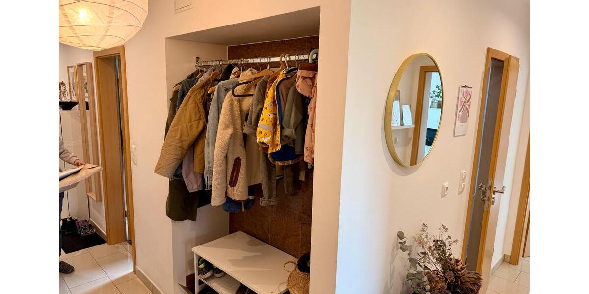 Erdgeschoßwohnung Gerbrunn - 4 Zimmer, 136 m&sup2;, 1.450&euro; | Angebot:26566782