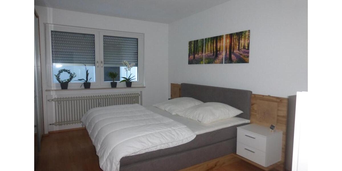Hochparterre Würzburg Heuchelhof - 2 Zimmer, 64 m&sup2;, 965&euro; | Angebot:26673525
