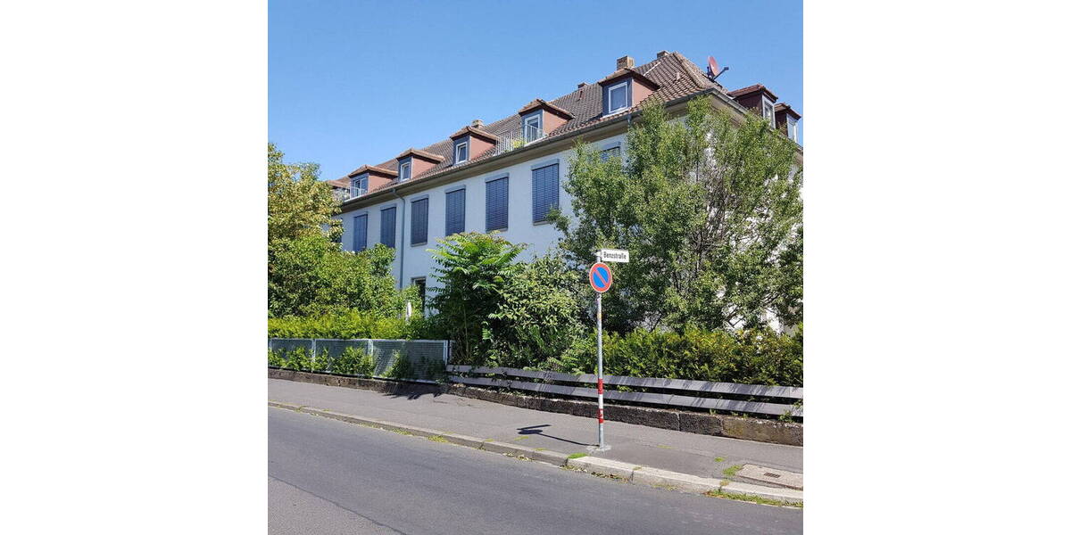 Etagenwohnung Würzburg Zellerau - 4 Zimmer, 124 m&sup2;, 1.630&euro; | Angebot:26290130