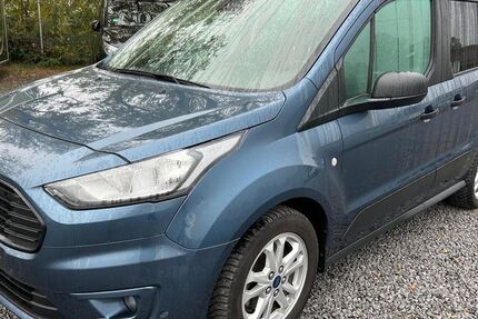 Ford Tourneo Connect 60.000 km 22.500 € Werneck 97440