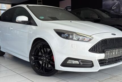 Ford Focus 115.000 km 15.990 &euro; Estenfeld 97230