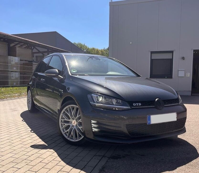 VW Golf 147.000 km 14.900 € Igersheim 97999