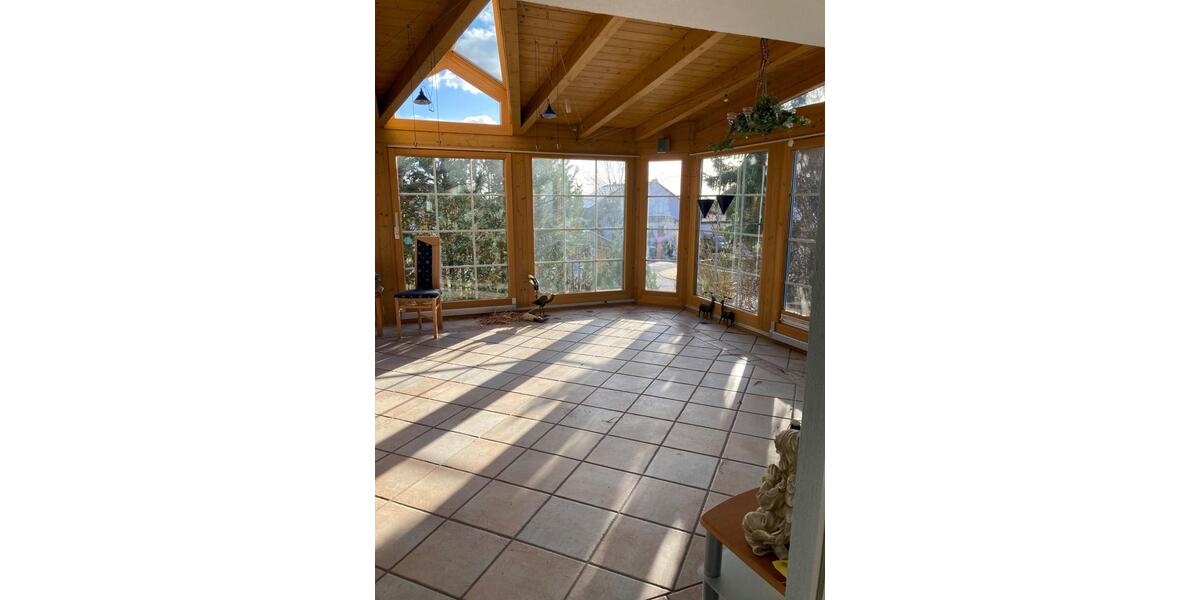 Einfamilienhaus Giebelstadt - 7 Zimmer, 248 m&sup2;, 840.000&euro; | Angebot:26833060