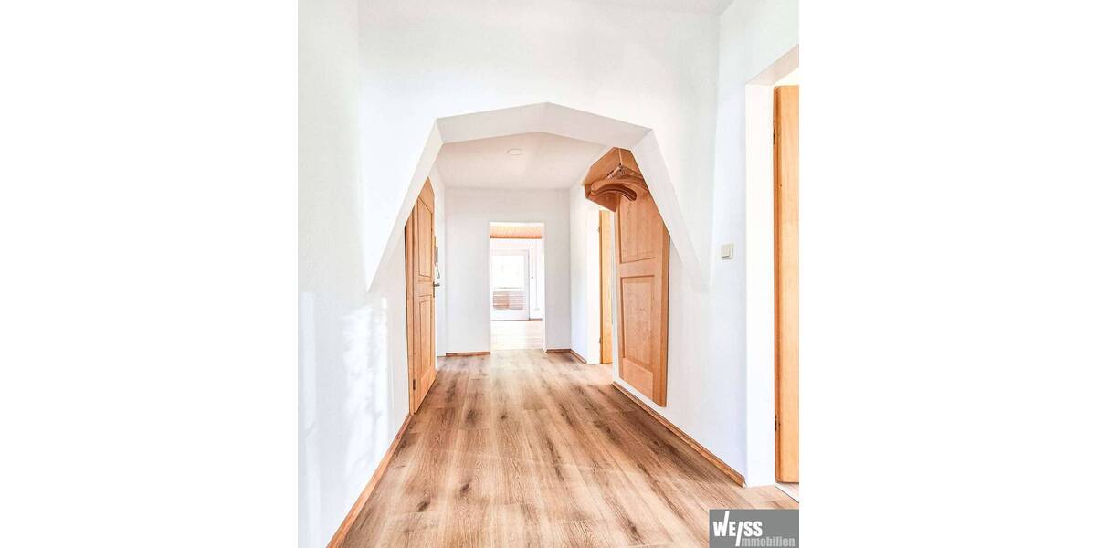 Etagenwohnung Gerbrunn - 4 Zimmer, 104 m&sup2;, 1.190&euro; | Angebot:26453470