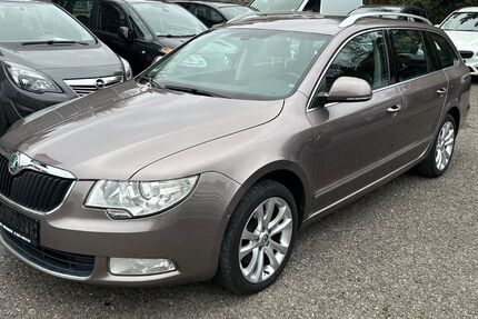 Skoda Superb 215.050 km 6.950 € Höchberg 97204