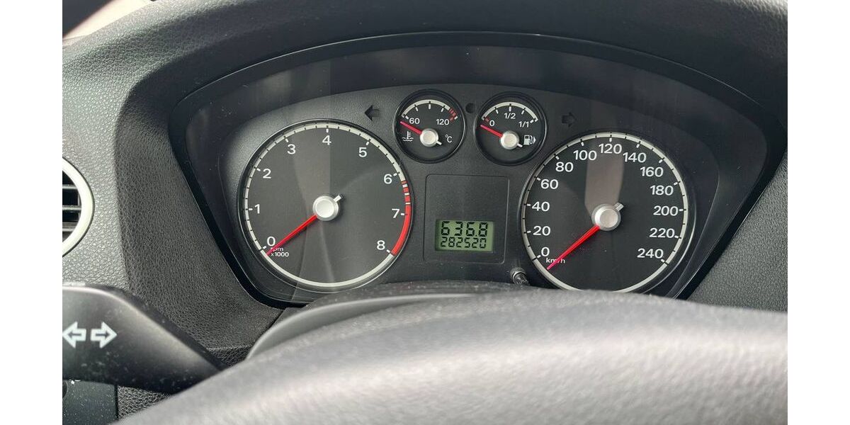 Ford Focus 282.520 km 1.100 &euro; Ochsenfurt 97199