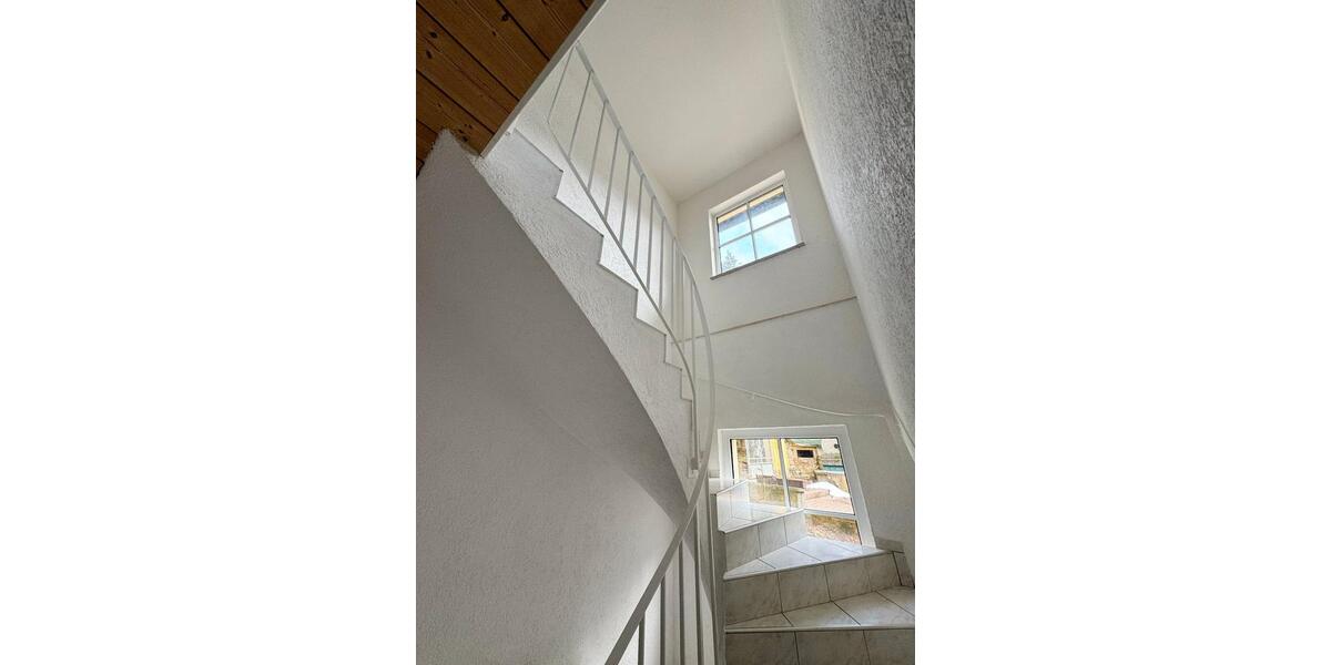 Maisonettenwohnung Retzstadt - 3.5 Zimmer, 150 m&sup2;, 1.250&euro; | Angebot:24876205