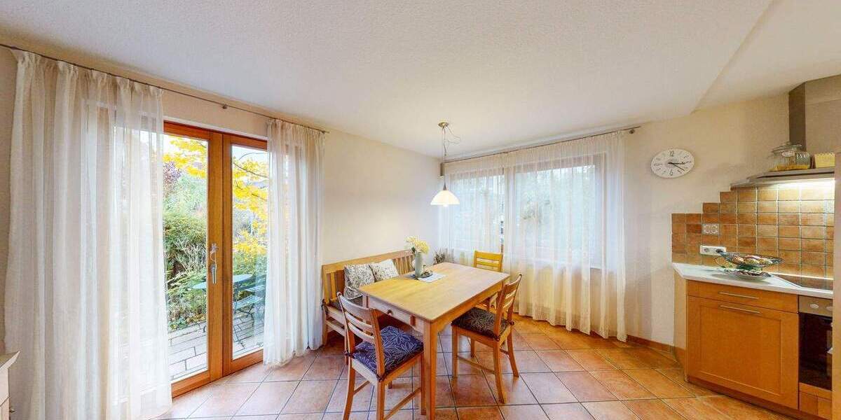 Einfamilienhaus Marktheidenfeld Marienbrunn - 8 Zimmer, 222 m&sup2;, 389.000&euro; | Angebot:24844974