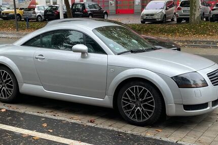 Audi TT 191.000 km 7.899 &euro; Würzburg 97070
