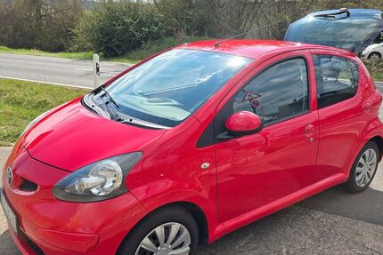 Toyota Aygo (X) 164.000 km 2.600 € Randersacker 97236