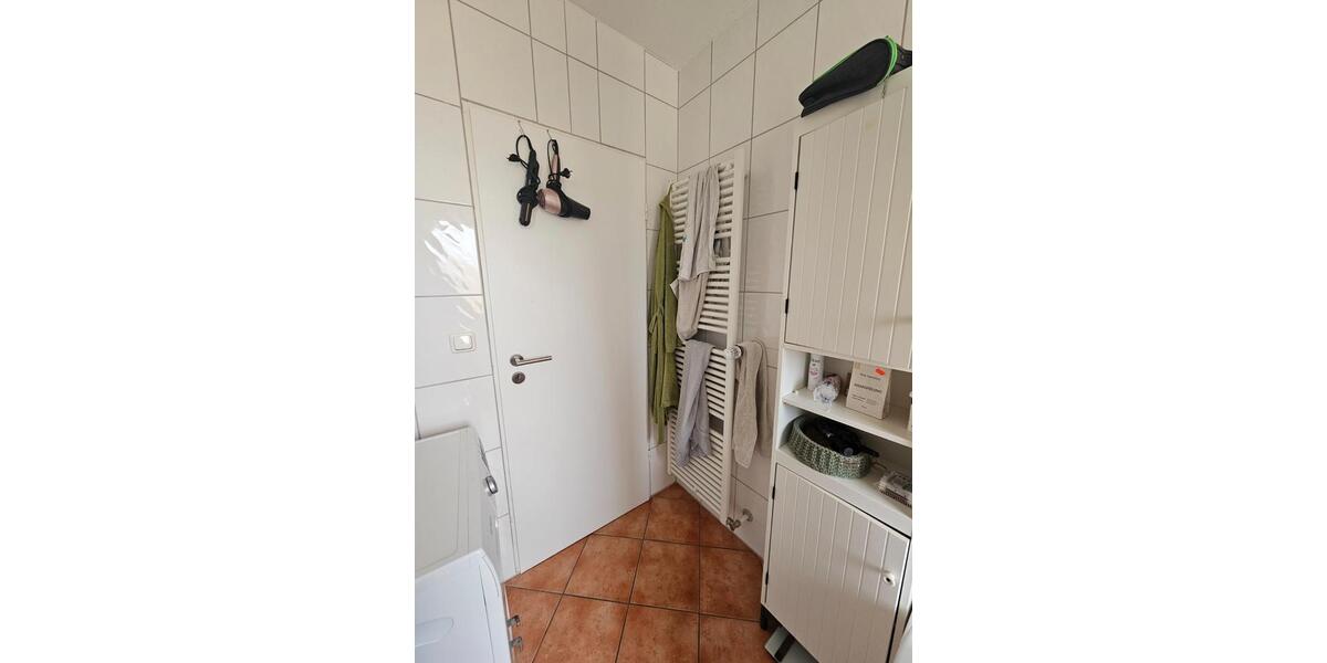Etagenwohnung Waldbüttelbrunn - 2 Zimmer, 65 m&sup2;, 210.000&euro; | Angebot:26566899
