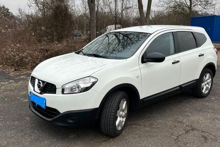 Nissan Qashqai+2 195.000 km 6.690 € Bergrheinfeld 97493