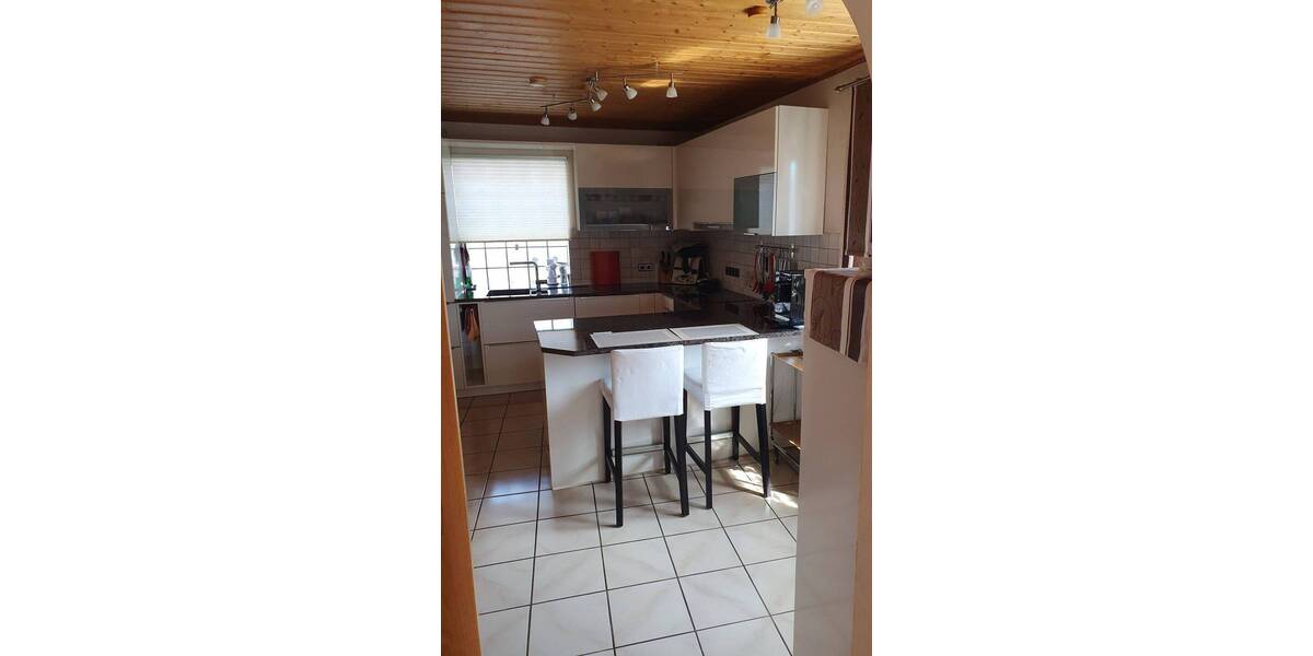 Mehrfamilienhaus, Wohnhaus Leinach - 7 Zimmer, 179 m&sup2;, 399.000&euro; | Angebot:24822289