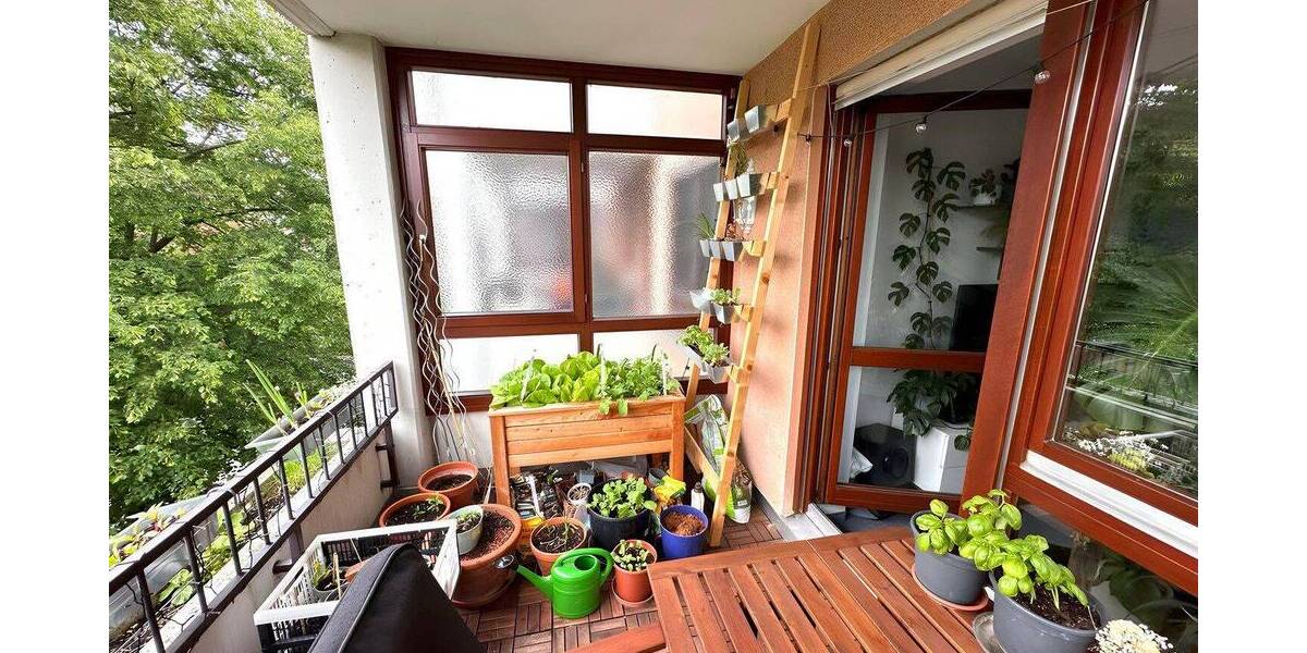 Etagenwohnung Würzburg Sanderau - 3 Zimmer, 65 m&sup2;, 750&euro; | Angebot:26825021