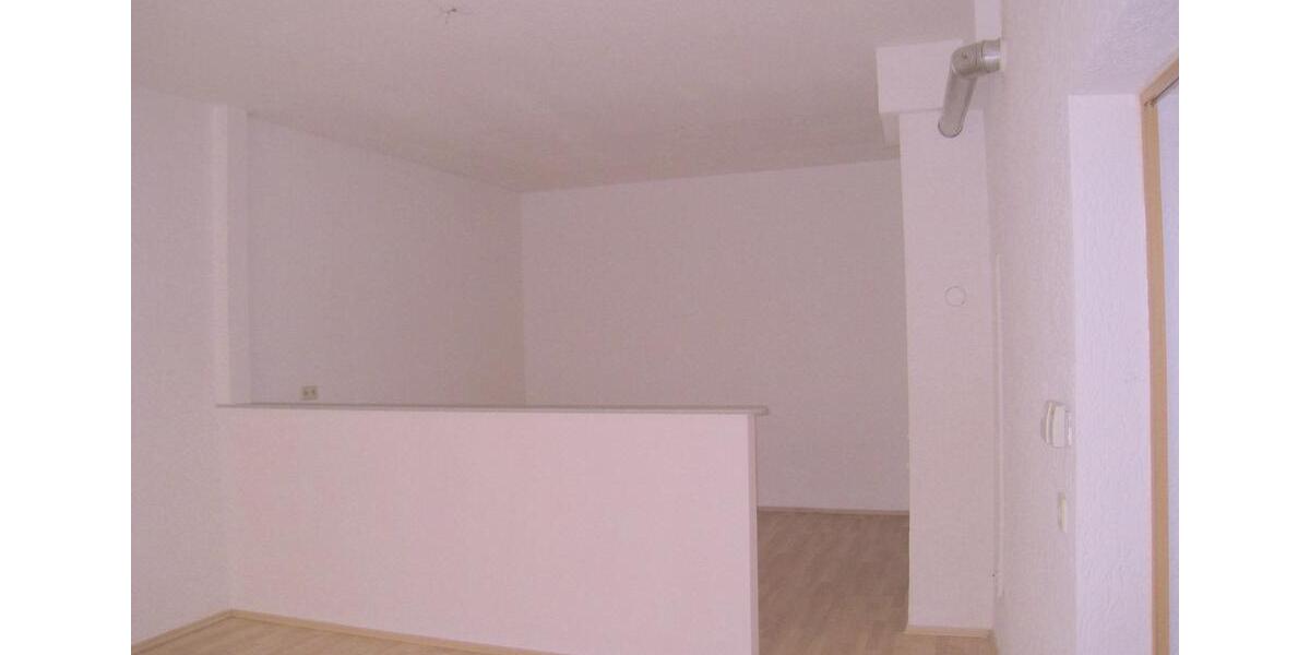 Erdgeschoßwohnung Kitzingen - 1 Zimmer, 50 m&sup2;, 380&euro; | Angebot:26481186
