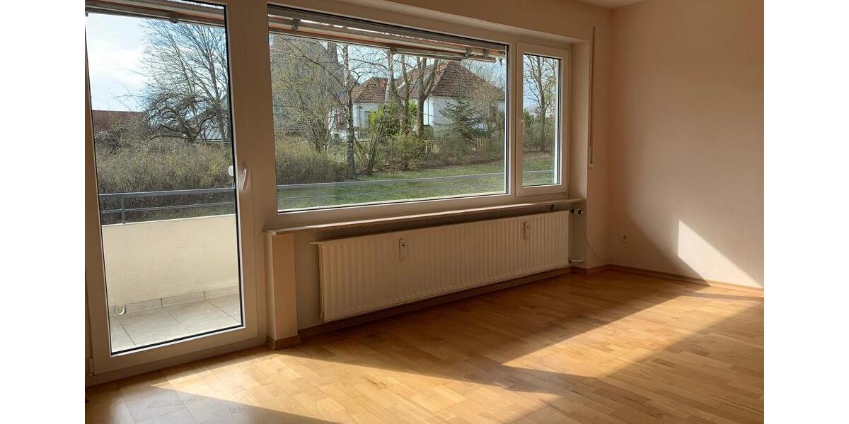 Erdgeschoßwohnung Höchberg - 4 Zimmer, 107 m&sup2;, 1.500&euro; | Angebot:24866253