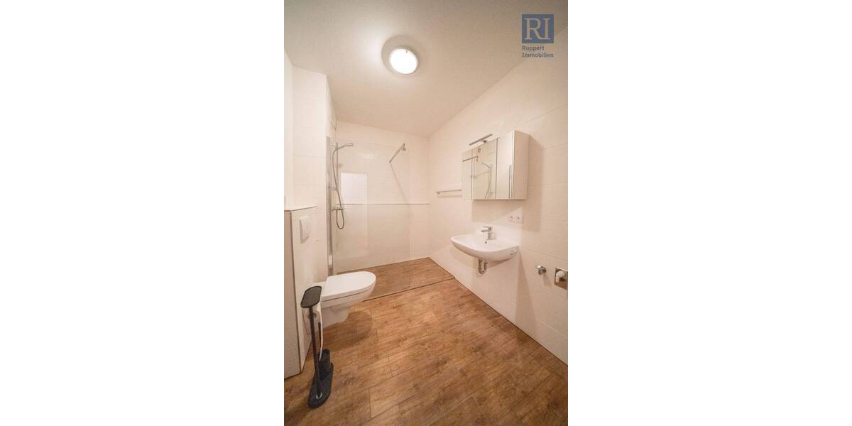 Etagenwohnung Würzburg Steinbachtal - 2 Zimmer, 48 m&sup2;, 209.000&euro; | Angebot:26891681