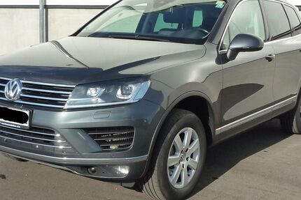 VW Touareg 412.000 km 17.800 € Martinsheim 97340