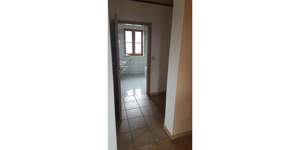 Etagenwohnung Roden - 2 Zimmer, 71 m&sup2;, 890&euro; | Angebot:24834921