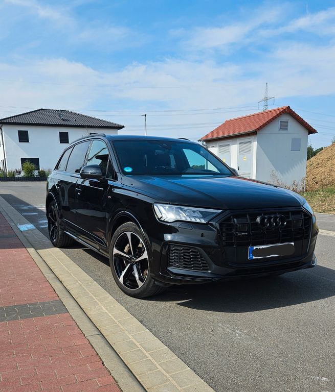 Audi Q7 19.000 km 69.000 € Unterspiesheim 97509