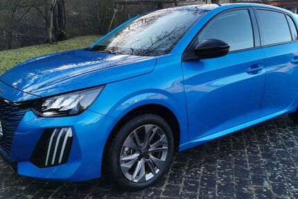 Peugeot e-208 12.500 km 22.990 &euro; Gerbrunn 97218