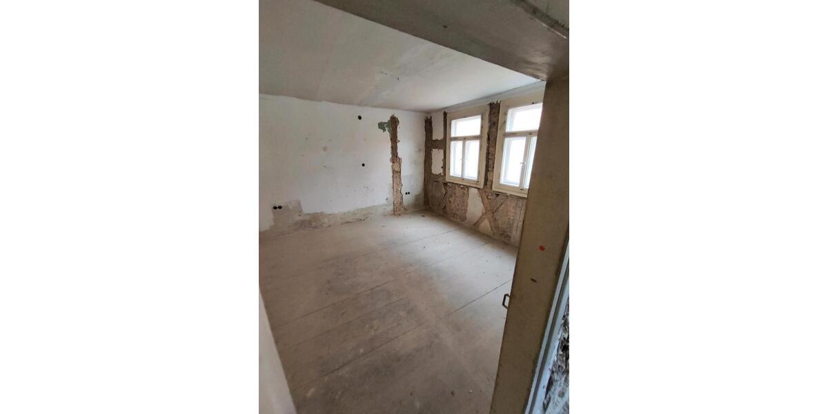Mehrfamilienhaus, Wohnhaus Volkach - 68.000&euro; | Angebot:23188679