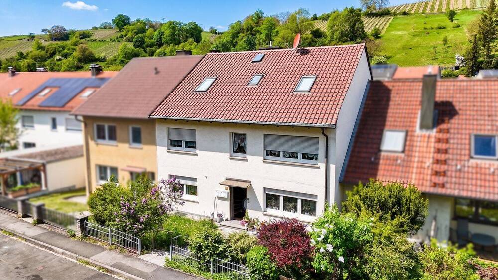Mehrfamilienhaus, Wohnhaus Randersacker - 1 Zimmer, 222 m&sup2;, 420.000&euro; | Angebot:26695331
