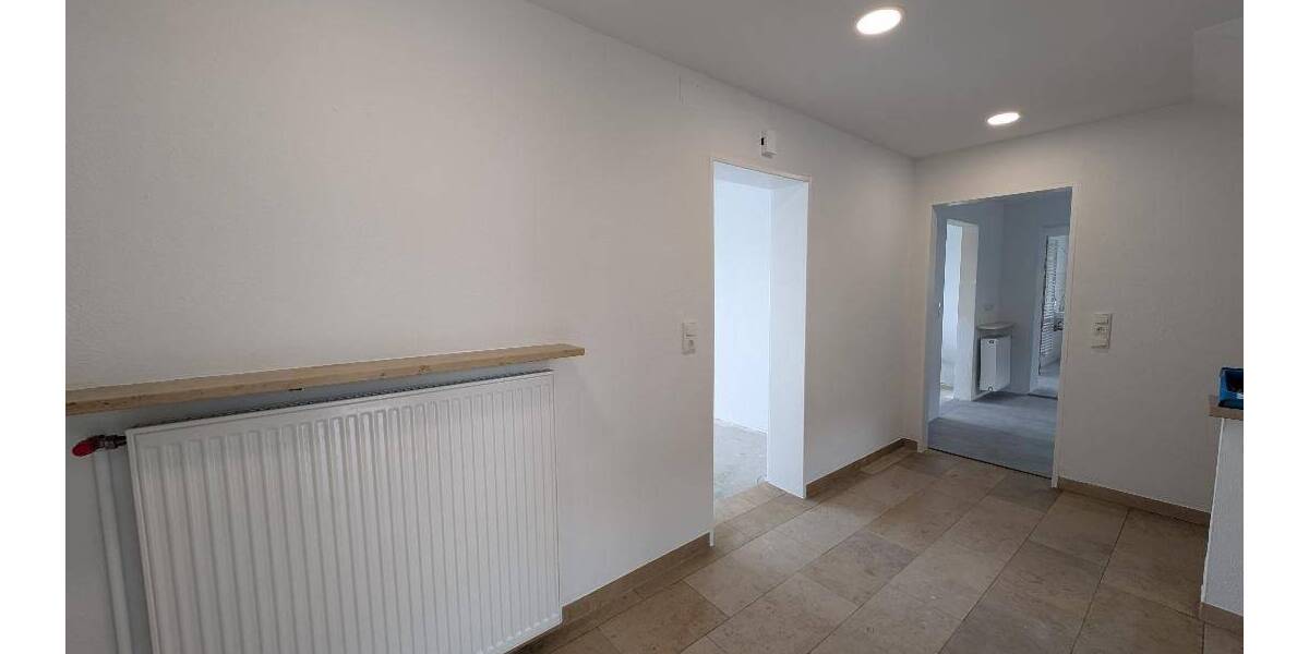 Etagenwohnung Marktbreit - 3 Zimmer, 90 m&sup2;, 900&euro; | Angebot:26910398