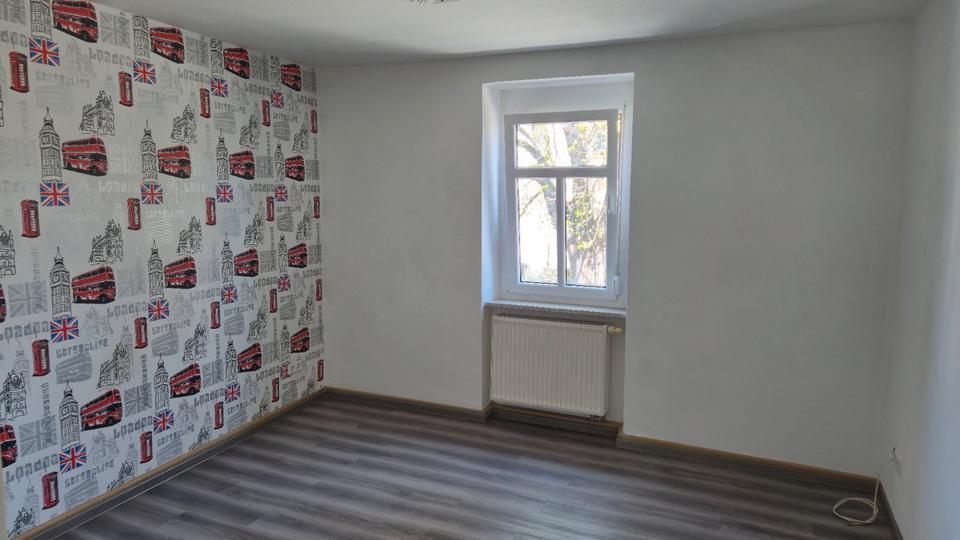 Etagenwohnung Ochsenfurt - 4 Zimmer, 111 m&sup2;, 950&euro; | Angebot:26626317