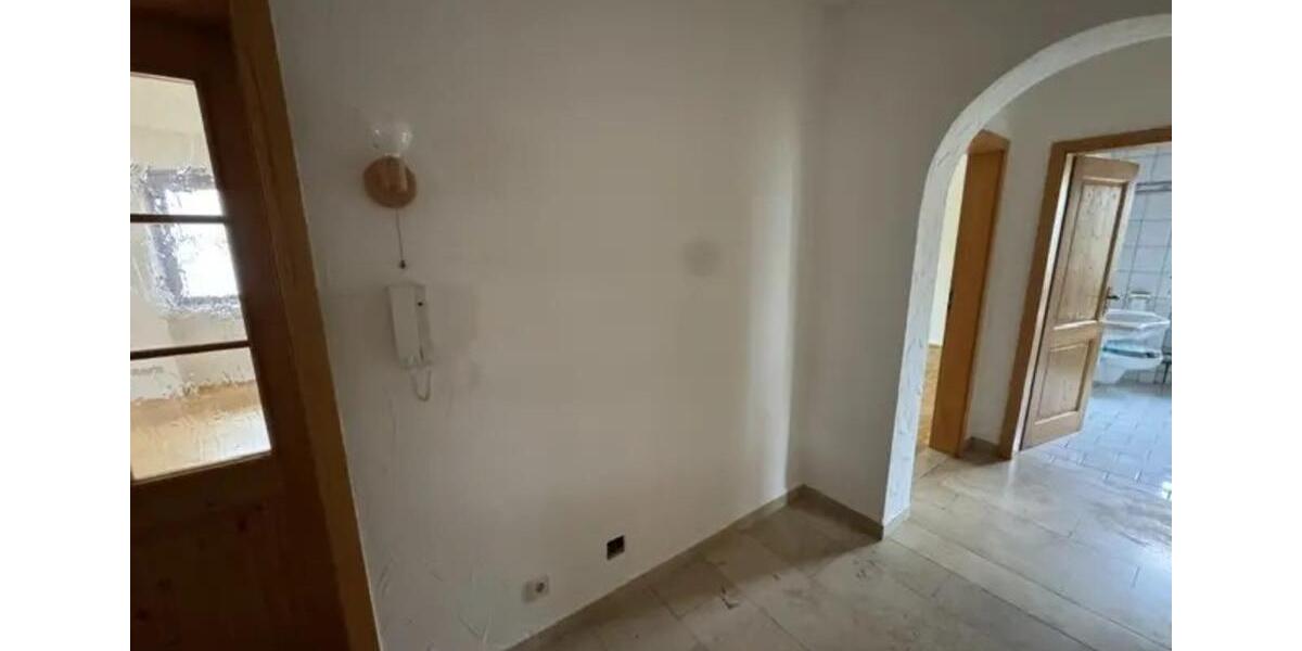 Einfamilienhaus Dettelbach - 8 Zimmer, 266 m&sup2;, 550.000&euro; | Angebot:24693796