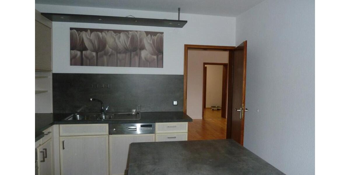Etagenwohnung Volkach - 3 Zimmer, 105 m&sup2;, 1.000&euro; | Angebot:26649477