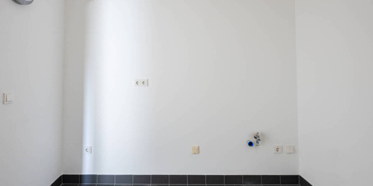 Gewerbeobjekt Würzburg Frauenland - 3 Zimmer, 266 m&sup2;, 1.995&euro; | Angebot:25771643