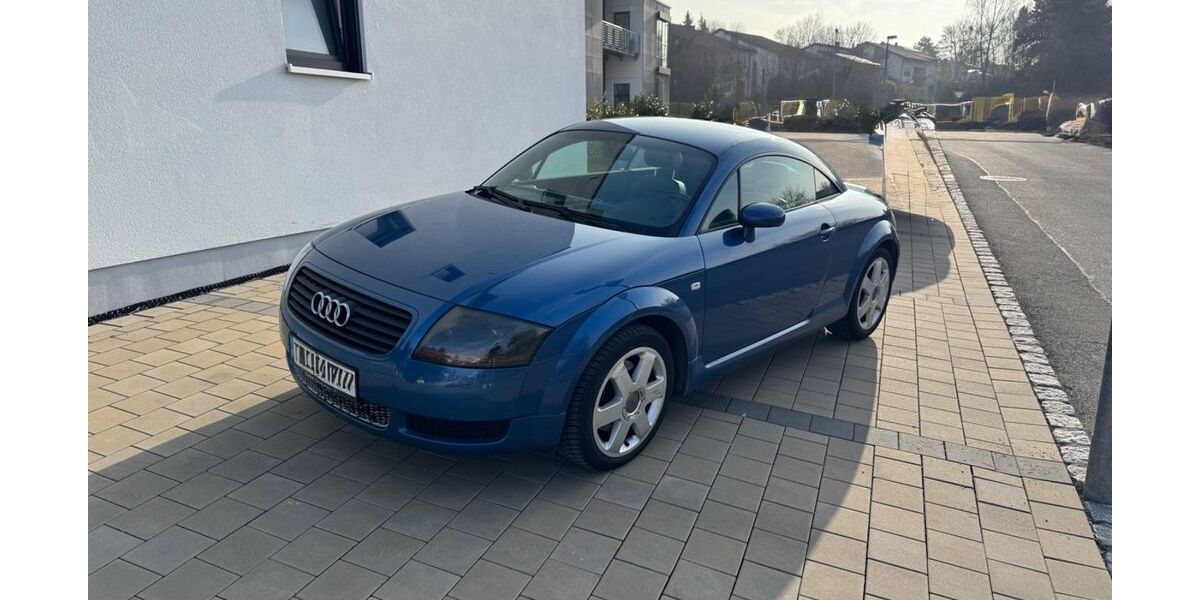 Audi TT 219.140 km 3.100 &euro; Tauberbischofsheim 97941