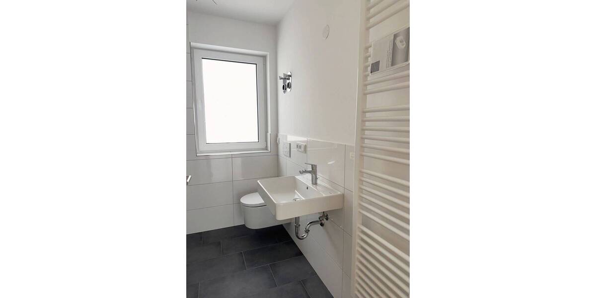 Etagenwohnung Würzburg Versbach - 2 Zimmer, 46 m&sup2;, 920&euro; | Angebot:26201999