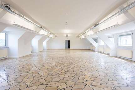 Büro in Würzburg 1.995 € 266.29 m² zimmer