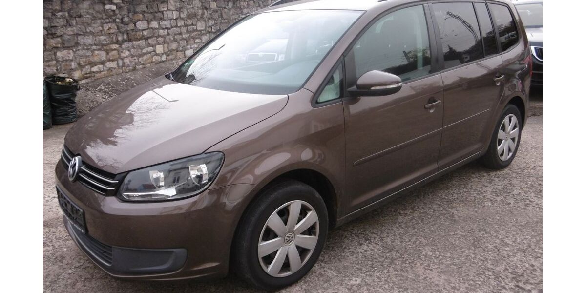 VW Touran 225.000 km 5.700 &euro; Kitzingen 97318