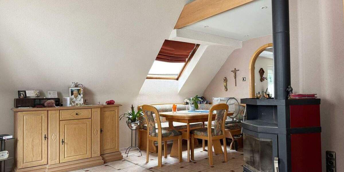 Einfamilienhaus Rimpar - 6 Zimmer, 135 m&sup2;, 159.000&euro; | Angebot:25796519