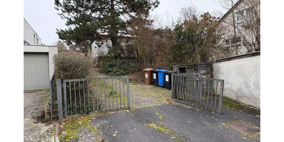 Einfamilienhaus Würzburg Frauenland - 7 Zimmer, 135 m&sup2;, 590.000&euro; | Angebot:24794484