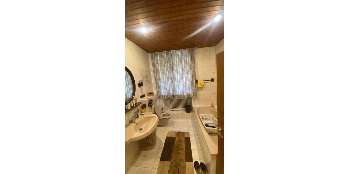 Gewerbeobjekt Volkach - 9 Zimmer, 415.000&euro; | Angebot:25669922