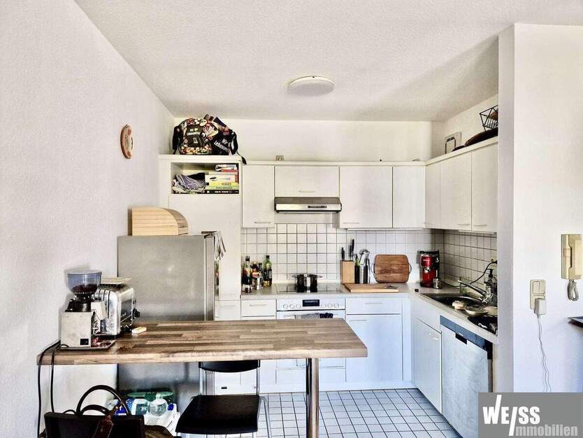 Zentrale 2 Zimmer-Wohnung mit Loggia und Tiefgaragen-Stellplatz 2 zimmer